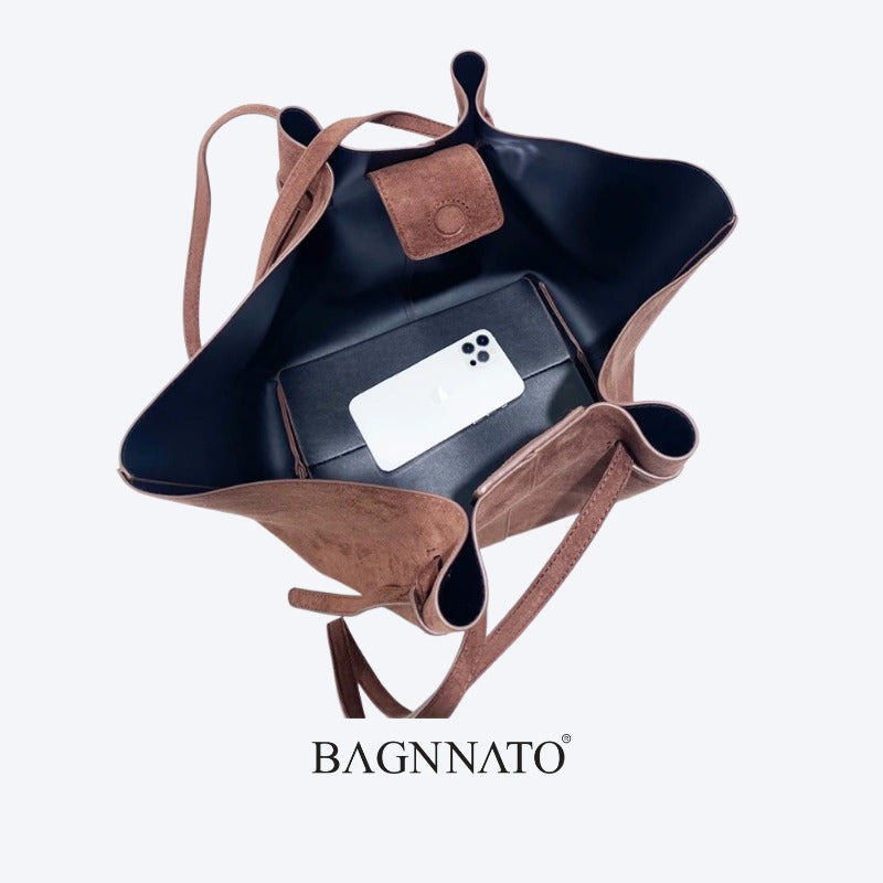 Bolsa em Couro Camurça Genuíno Feminina Felina