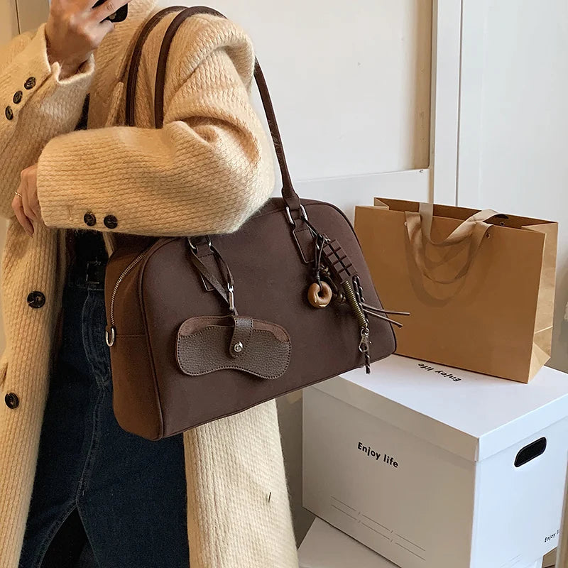 bolsa feminina bolsa grife luxo bolsas femininas promoção Tamanho grande Mulheres Sacos De Bowling Camurça Cor Pura Grande Capacidade Ombro Crossbody Bag Com Alça Longa 2024 Designer De Luxo Bolsas
